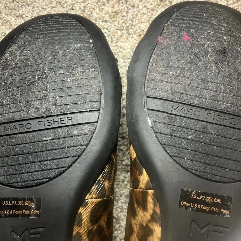 Marc Fisher‎ Charles3 Leopard Print Ballet Flats Gold Buckle Black Toe Womens 7M
